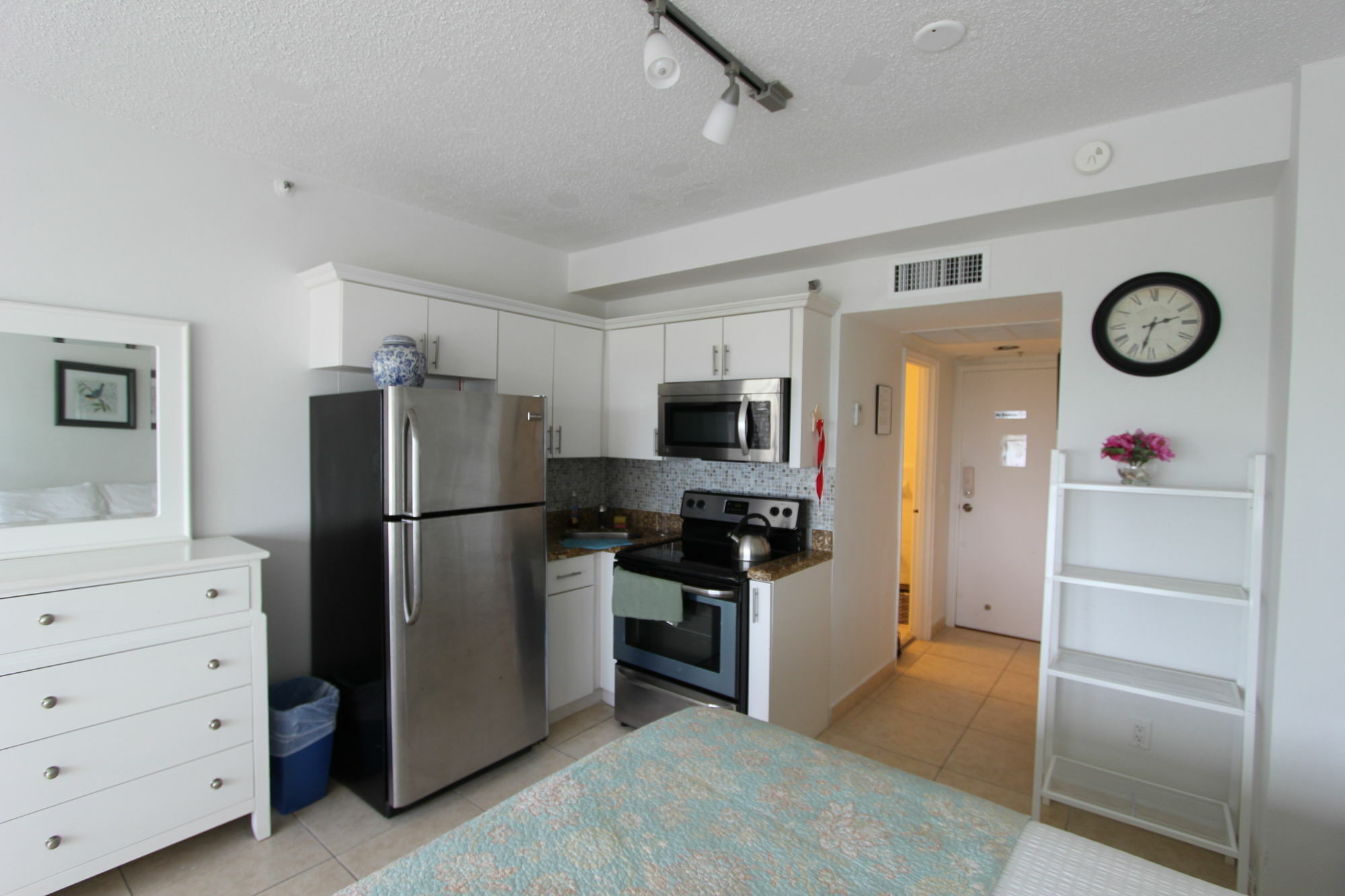מיאמי ביץ' Private Apartments At The Casablanca מראה חיצוני תמונה