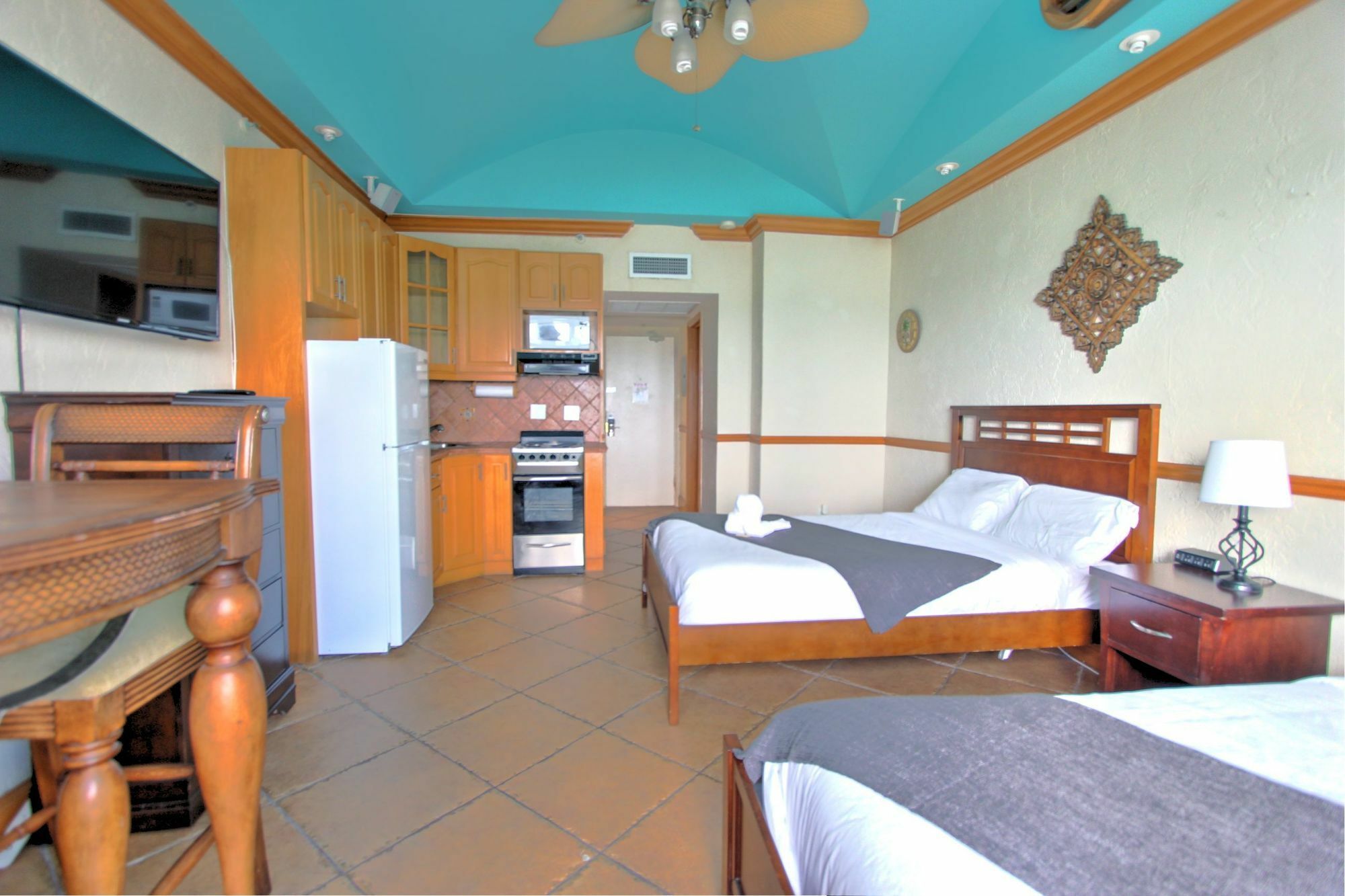 מיאמי ביץ' Private Apartments At The Casablanca מראה חיצוני תמונה
