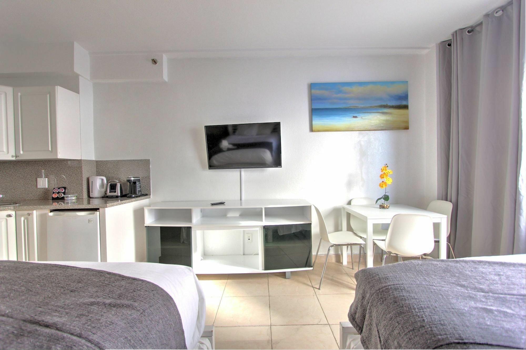 מיאמי ביץ' Private Apartments At The Casablanca מראה חיצוני תמונה