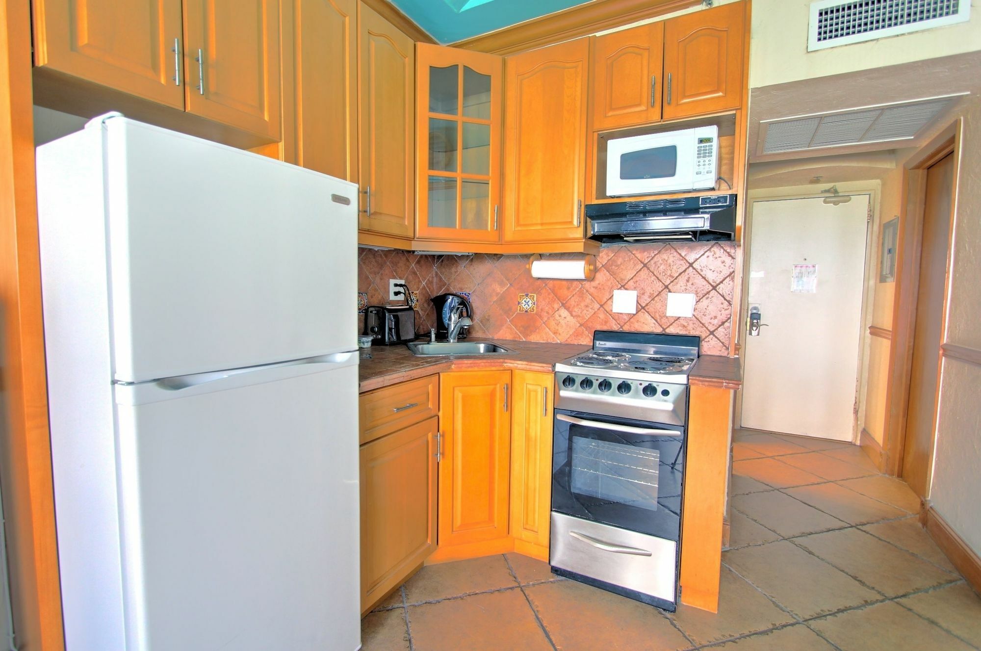 מיאמי ביץ' Private Apartments At The Casablanca מראה חיצוני תמונה